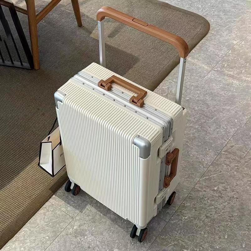 Aluminum Frame Carry On Luggage - กระเป๋าเดินทางแบบล้อลากขนาดใหญ่รุ่นใหม่ ความจุมาก ขนาด 20/24/26 นิ้ว พร้อมโครงอะลูมิเนียม