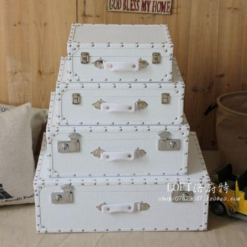 Retro Vintage Trunk Suitcase - กระเป๋าเดินทางลายหนังจระเข้, กล่องเก็บของโบราณพร้อมกุญแจล็อค, กล่องสัมภาระตกแต่งบ้านสไตล์เรโทรสำหรับเป็นของขวัญสุดหรู