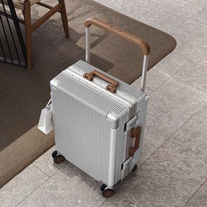 กระเป๋าเดินทางแบบล้อลากขนาดใหญ - Aluminum Frame Carry On Luggage บทวิจารณ์และราคา